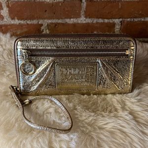 Metallic Gold Coach Poppy Zippy Wristlet